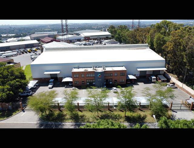 3,385M² WAREHOUSE TO LET IN TUNNEY